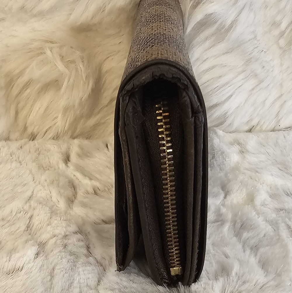 Louis Vuitton Porte-Monnaie Billets Tresor Wallet - Picture 4 of 15